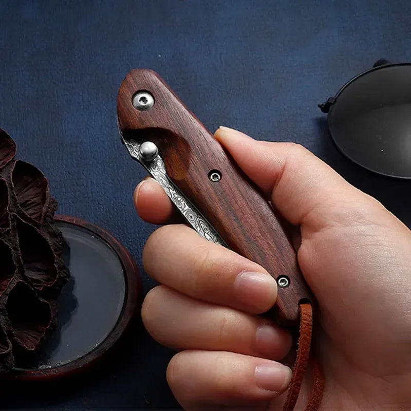 Folding Pocket Knife Damascus Steel Defense Camping Hunting Self-defense Sharp Portable Outdoor Knive Camping Portable EDC Knife